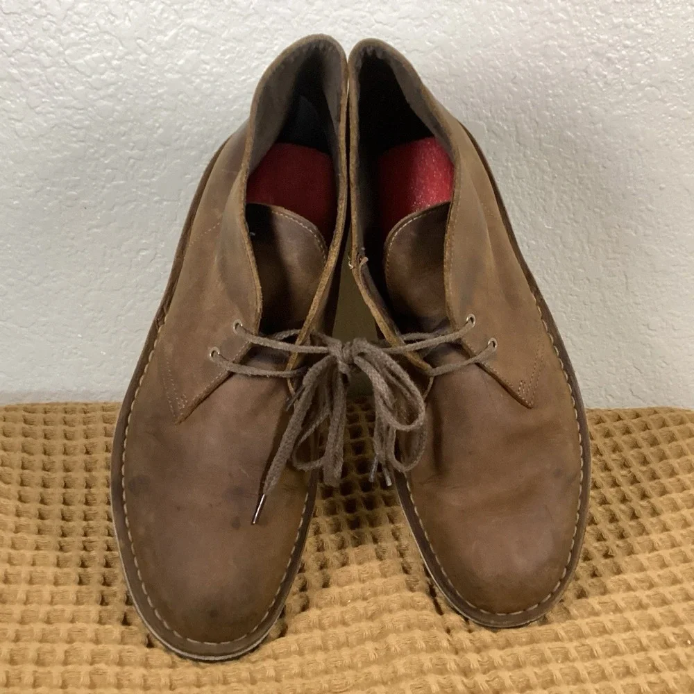 Clarks Desert Boots Mens Size 10.5 Brown Leather Chukka Ankle Boots
